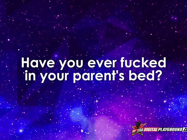 Sex on the couch with big tit blonde Alix Lynx