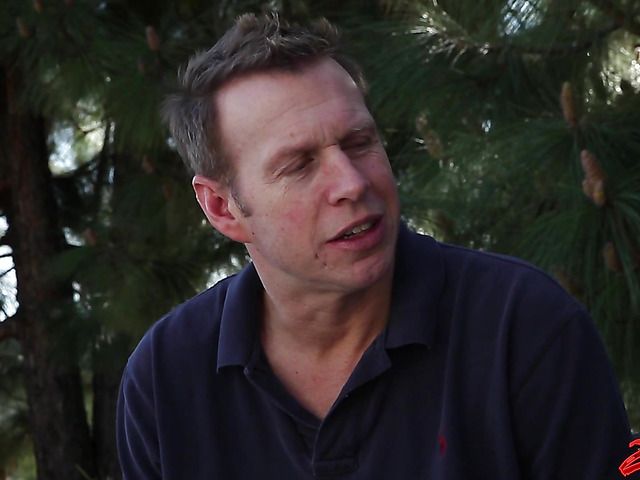 Hardcore sex with tattooed MILF babe Sophia Santi