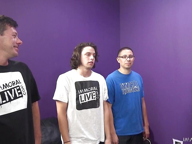 Pornstars Raven Bay and Jennifer White have sex with fans