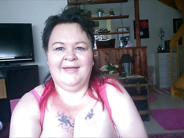 Obese amateur granny playing with a dick