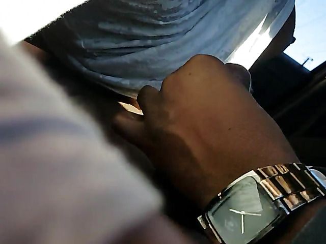 Ebony girlfriend sucking veiny black cock on camera