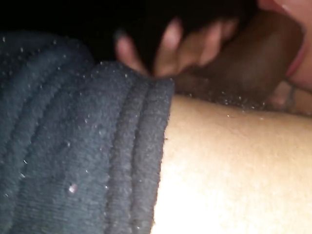 Chubby amateur wraps her lips around fat cock