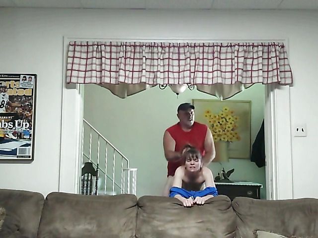 Amateur blowjob and shagging in the living room