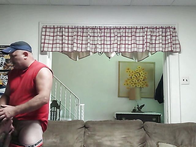 Amateur blowjob and shagging in the living room