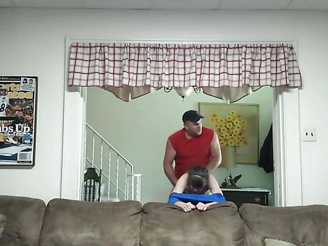 Amateur blowjob and shagging in the living room