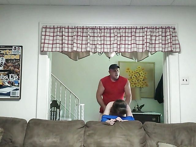 Amateur blowjob and shagging in the living room