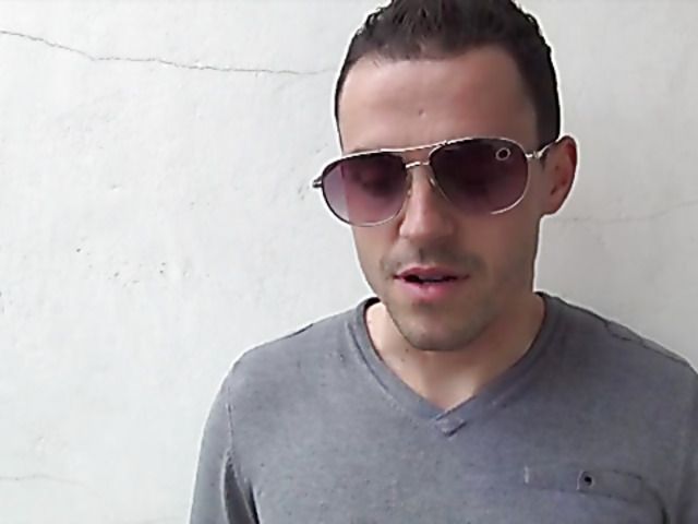 Threesome sex in the beauty salon with busty beurette