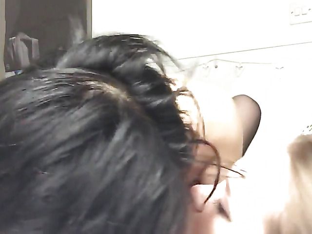 Homemade sex video with cute teen girlfriend