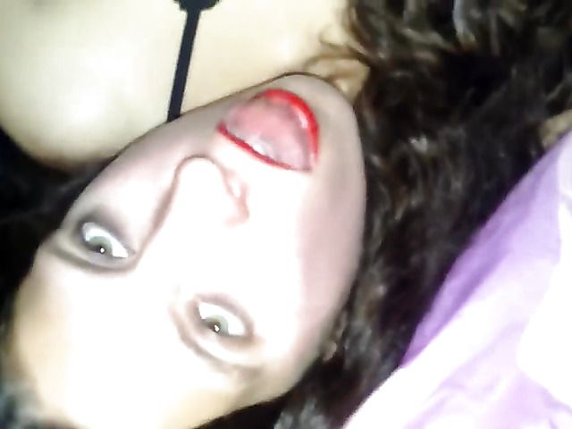 Latina girlfriend gets fucked in the arse