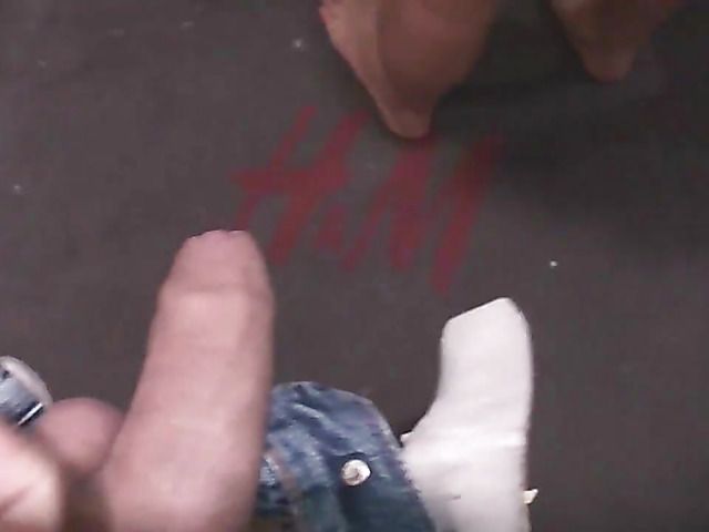 Sex in the changing room with cute teen GF