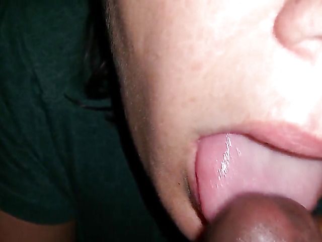 Bare ass amateur sucking black cock with her t-shirt on