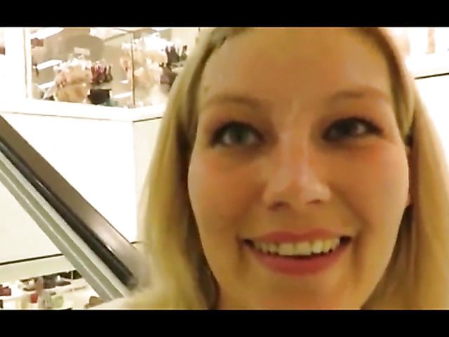 Cum crazed amateurs get fucked and blow in POV