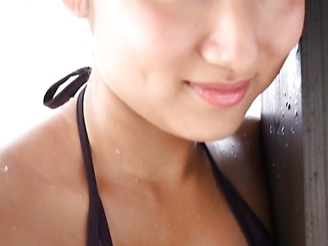 Busty Japanese babe Irie Saaya in hot swimsuit