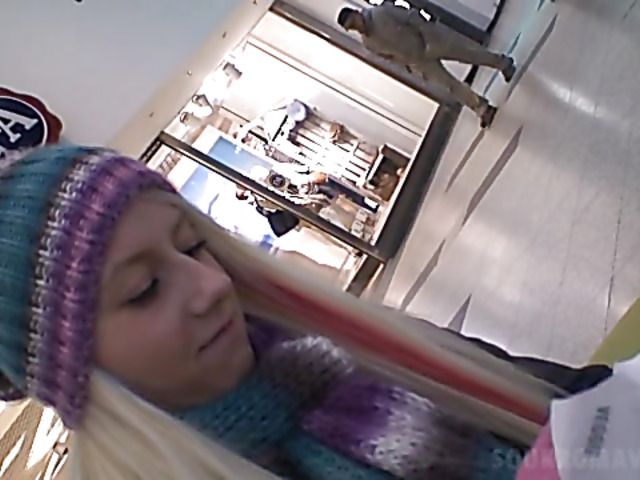 Sex tape of a blond girl with nice tits and bald pussy