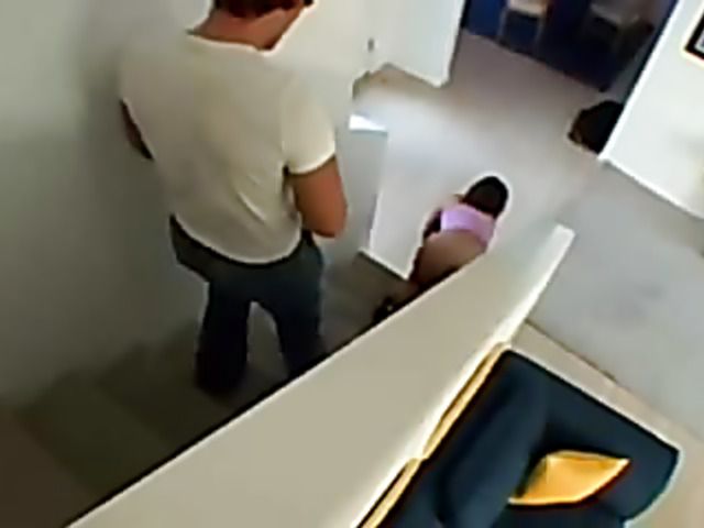 Olivia OLovely and Isabel Ice get their big butts banged