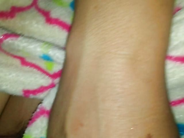 Wifes pretty pussy fingered in close-up