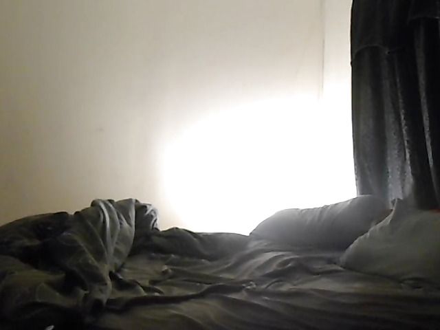 Sexy teen GF fucking on the bed on webcam