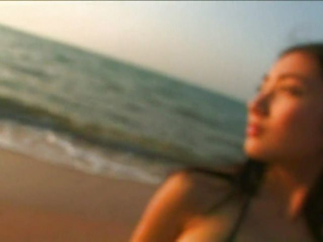 Well stacked asian teen Irie Saaya posing in bikini