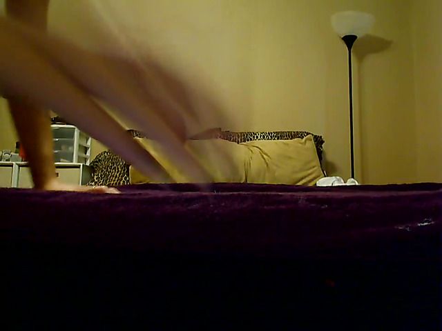 Horny teen girlfriend gets her shaved pussy poked