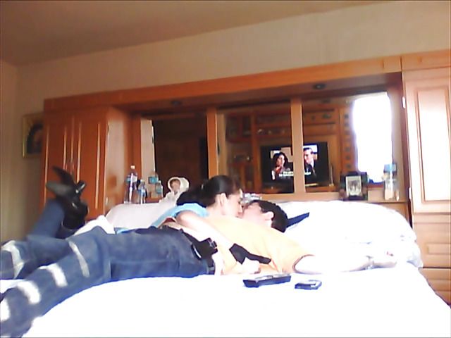 Latina girlfriend sucks cock dry on the bed