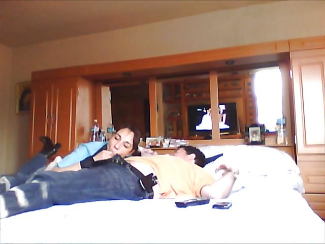 Latina girlfriend sucks cock dry on the bed