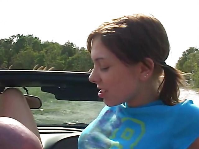 Open air sex with a hot teen in a convertible