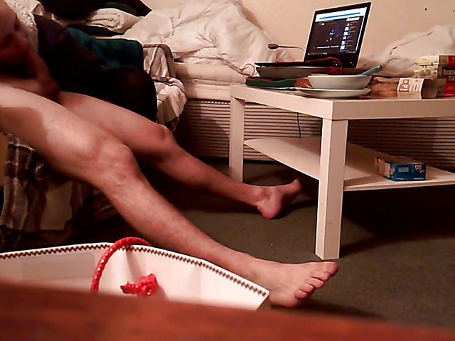 Girlfriend with tattoos gets screwed on webcam