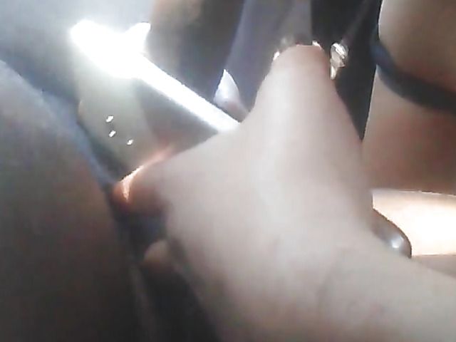 White amateur sucks a beefy black cock