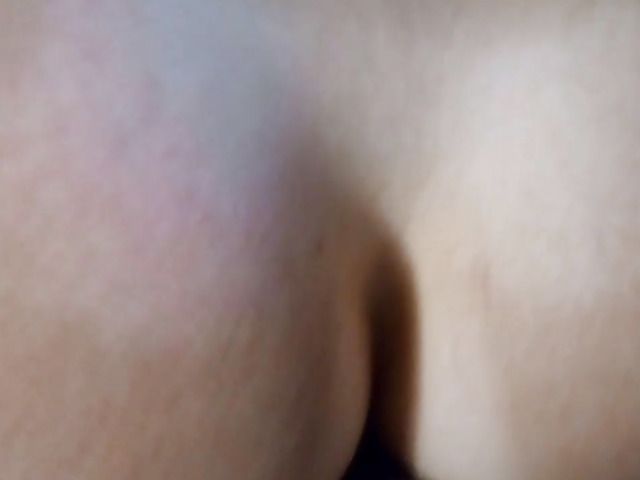 Girlfriend blowjob and riding in POV