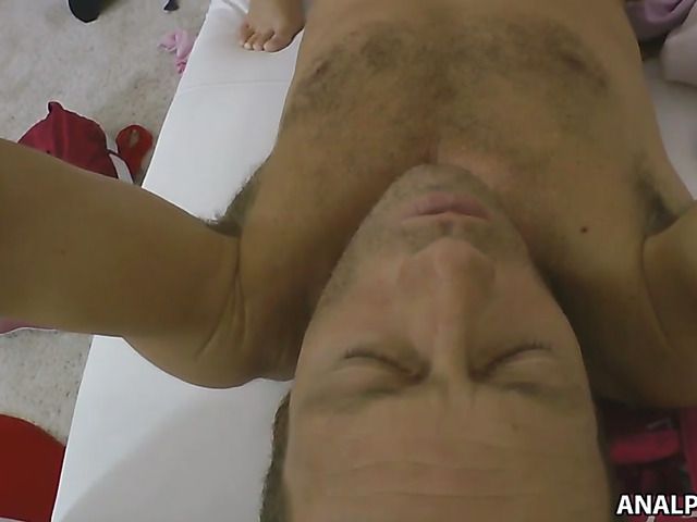 Gina Gerson loves anal sex