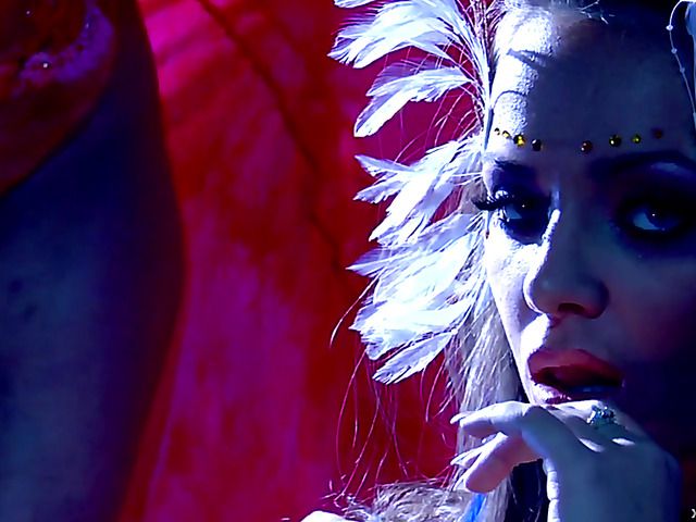 Shyla Stylez and Nika Noire lesbian fantasy