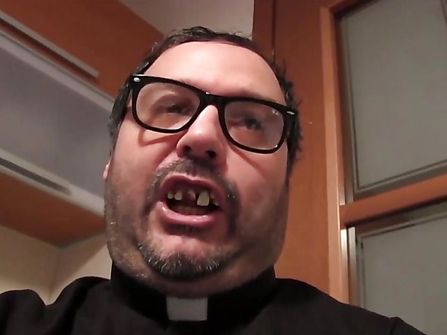 Spanish amateur teen getting tag teamed