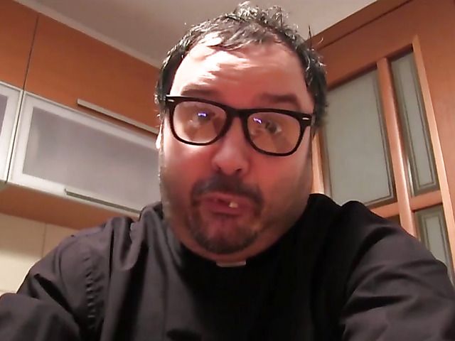 Spanish amateur teen getting tag teamed