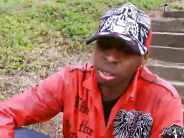 Young petite Alyssa chick takes on black dong outdoors