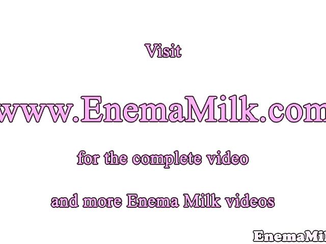 Two dirty lesbians try anal squirting