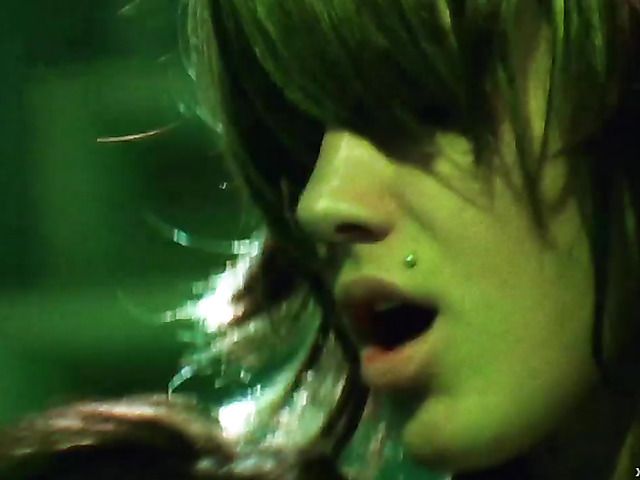 Hot lesbian bath with lots of pleasure