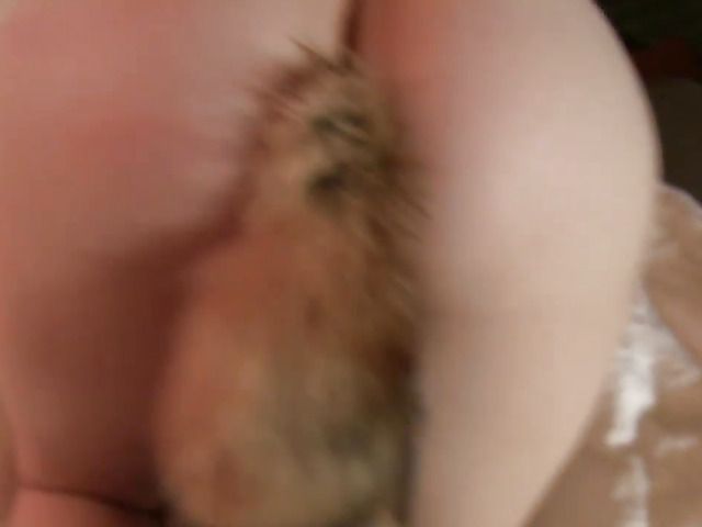 Amateur couple makes a sex tape