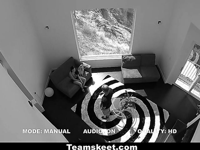 Teamskeet girls suck and get fucked