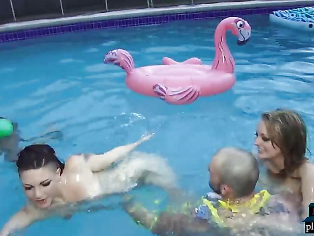 Spring break teens fucking some guys at a pool party