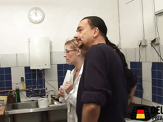 Experienced German slut gets screwed in the kitchen