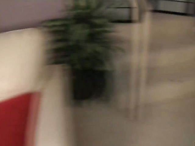 Hot pizza guy fucks Jayden Lee and Dahlia Sky