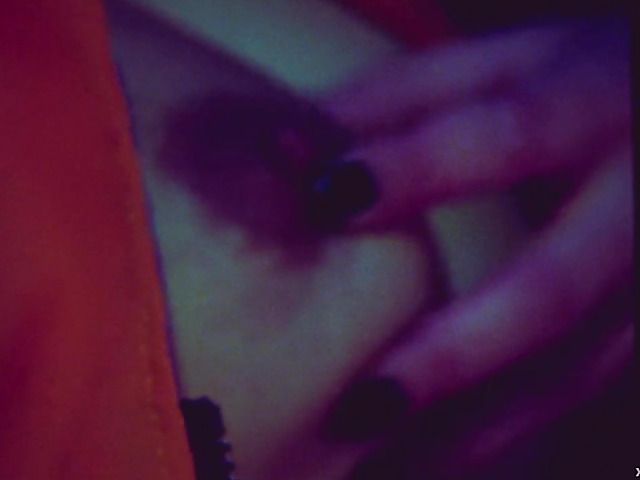 Lesbian cop Alyssa Reese needs some pussy