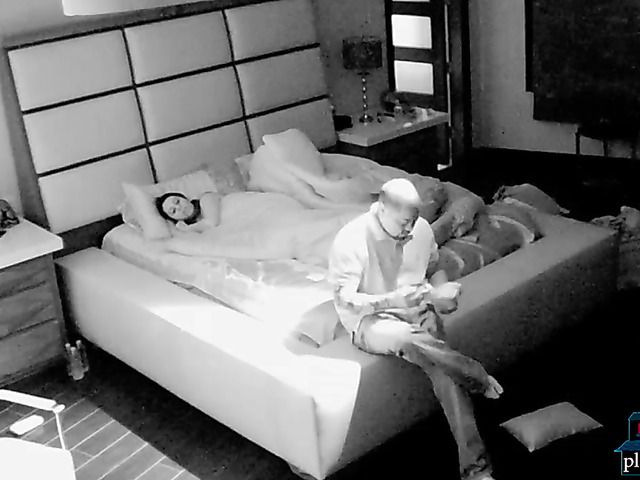 Amateur couple tries swinging but it goes bad and they fight