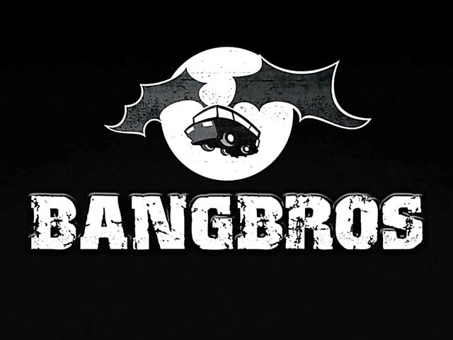 Busty Anna Bell Peaks gets rammed and squirts