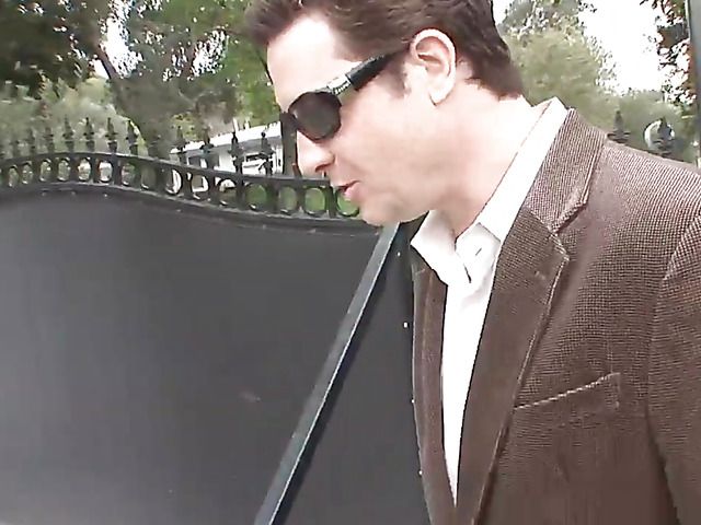 Man in shades has a threesome with Ashli Orion and Crissy Moon