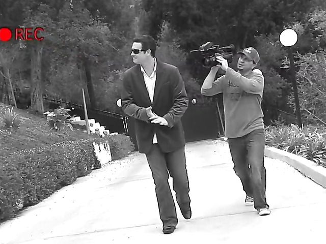 Man in shades has a threesome with Ashli Orion and Crissy Moon