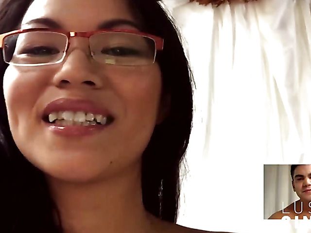 Passionate sex with nerdy asian girl Lady Mai