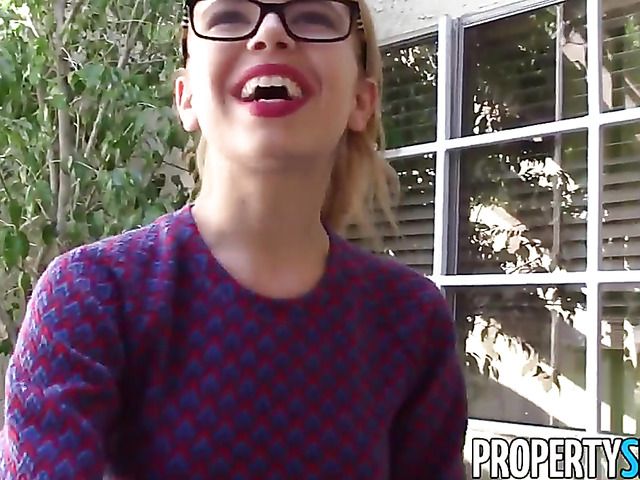 Slut with glasses gets fucked silly