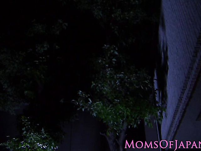 Japanese lesbians have sex in the kitchen