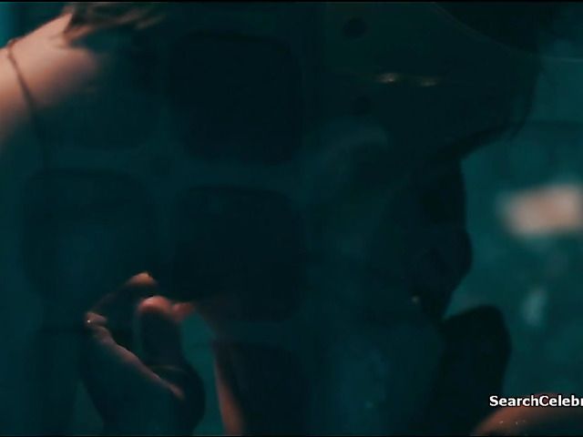 Mainstream sex scene with sweet Michelle Williams